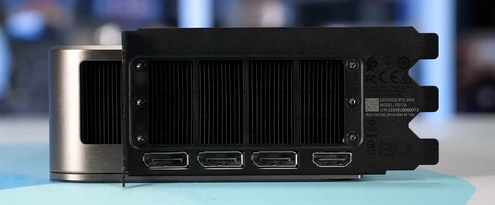 Игровые тесты GeForce RTX 3090: штука не для игр