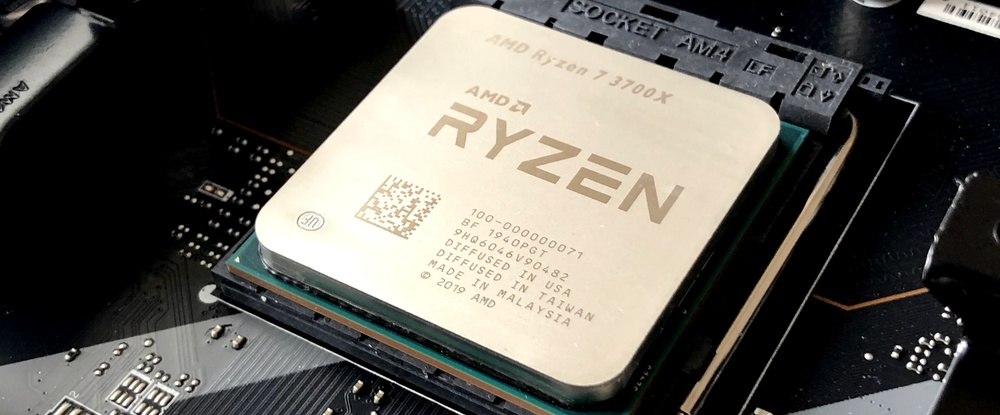 СМИ: процессоры AMD на базе Zen 3 появятся 20-27 октября