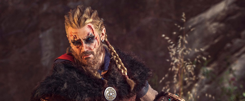 Фото: реалистичный косплей Эйвора из Assassins Creed Valhalla