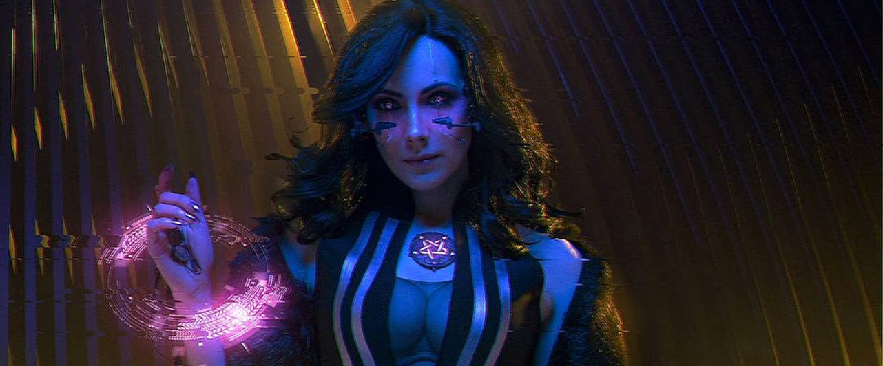 Фото: российский косплей Йеннифер в мире Cyberpunk 2077