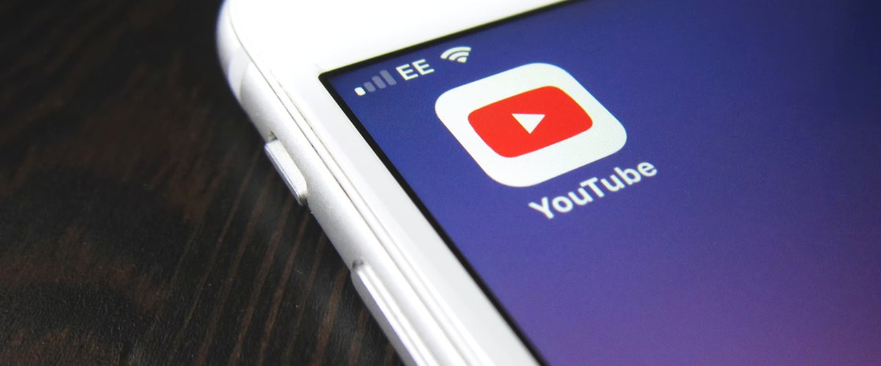 YouTube: сервис сопоставим с Netflix по выручке, но растет быстрее