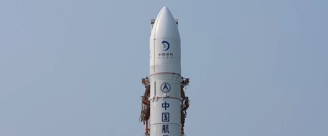 Китай запустил зонд к обратной стороне Луны