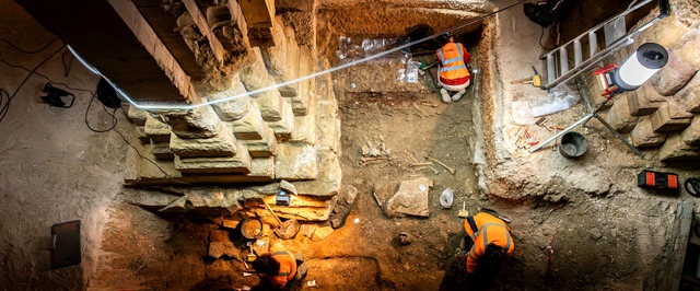 Затерянный на 400 лет склеп нашли под древней французской церковью