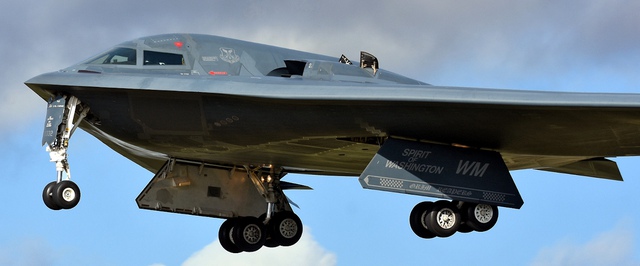 Один из B-2, отвлекавших внимание от атаки на Иран, застрял на Гавайях