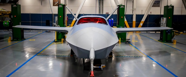 Начаты летные испытания истребителя-беспилотника YFQ-42A