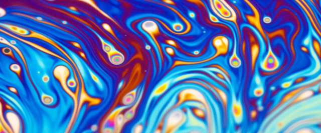 Apple добавила настройку прозрачности Liquid Glass в бету iOS 26