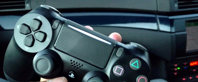 Слух: у DualShock 4 та же батарея и чуть лучшее качество материалов