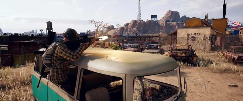 На основных серверах PUBG появился голосовой чат, система эмоций и список друзей