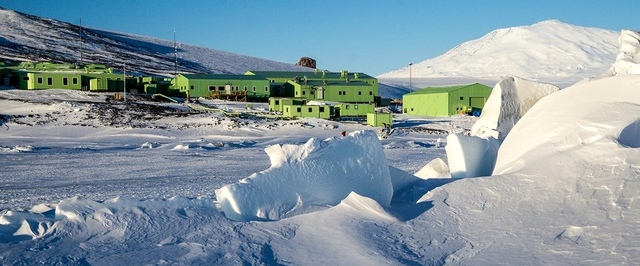 Очень много снега и очень мало интернета: каково быть игроком в Антарктиде