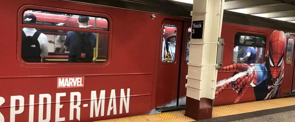 Человек-паук в метро: в Нью-Йорке появился поезд в стиле Spider-Man