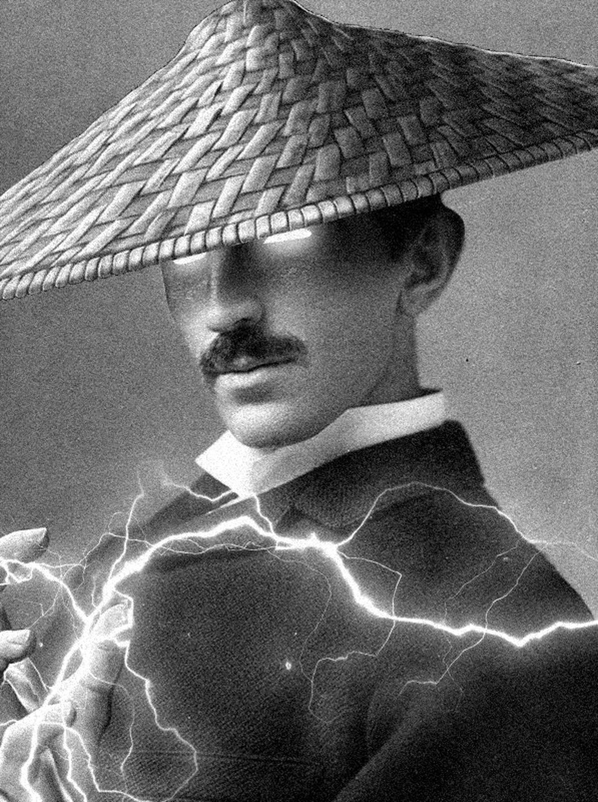 Никола Тесла в очках