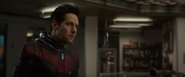 В расширенном (буквально) трейлере «Мстителей» заметили щит Капитана и лабораторию Человека-муравья