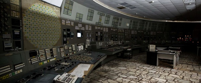В диспетчерскую четвертого блока Чернобыльской АЭС теперь водят туристов