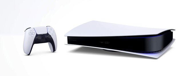 Фото: обе PlayStation 5 в горизонтальном режиме