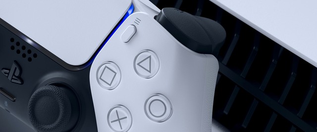 Логотип Sony на геймпаде PlayStation 5 оказался кривоват