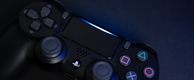 В Японии прекратили собирать все PlayStation 4, кроме одной модели