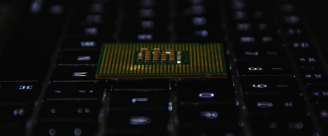 Intel впервые за 3 года сумела забрать у AMD часть PC-рынка
