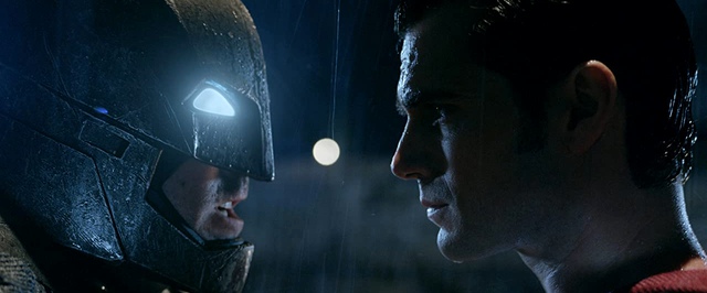 В «Лиге справедливости» нашли неочевидную отсылку к «Бэтмену против Супермена» — и, возможно, к Библии