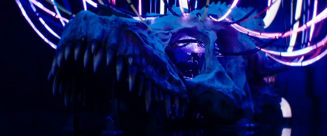 Фото: настоящий череп Гидоры на съемках «Годзиллы против Конга»