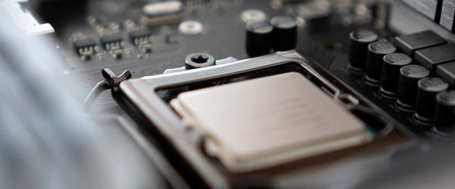 Слух: в Китае начали продавать инженерные сэмплы новых процессоров Intel