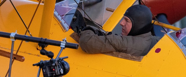 Том Круз полетал на крыле биплана на съемках «Миссия невыполнима 8»