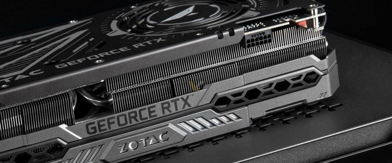 Фото: четырехслотовая GeForce RTX 3090 Ti