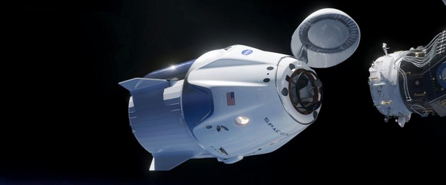 NASA впервые запустило к МКС космических туристов: видео