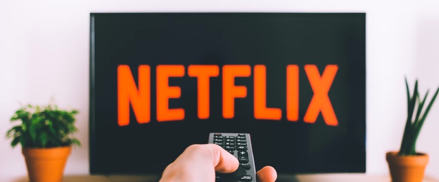 К Netflix подали иск из-за приостановки работы в России
