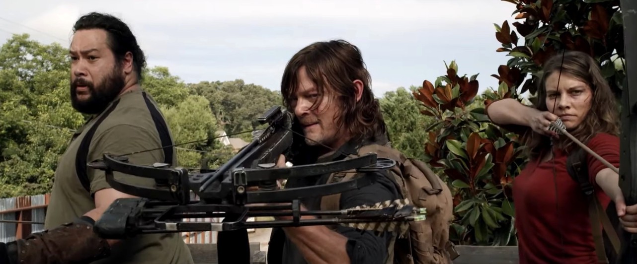 'The Walking Dead' finale will have a 'zombie massacre'
