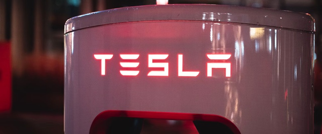 СМИ: сотрудники Tesla подсматривают за владельцами машин с помощью камер