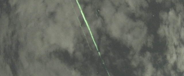 Лазерные лучи спутника NASA впервые засняли на камеру