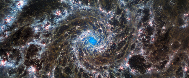 «Джеймс Уэбб» в космосе уже год: посмотрите на красивые снимки телескопа