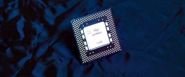 Замедление процессоров Intel может спровоцировать групповой иск к компании