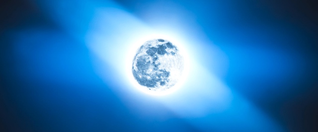 Суперлуние «Голубой Луны»: фото