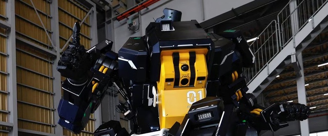 Трехтонный пилотируемый робот поступил в продажу в Японии