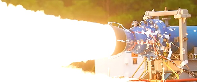 Огневое испытание «лунного» двигателя NASA: видео