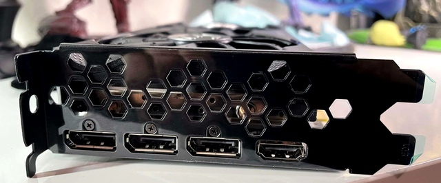 СМИ: урезанная GeForce RTX 3050 на треть дешевле обычной