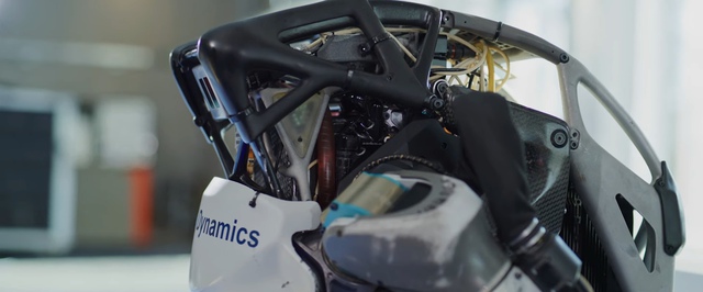 Boston Dynamics попрощалась с роботом Atlas роликом об успехах и неудачах