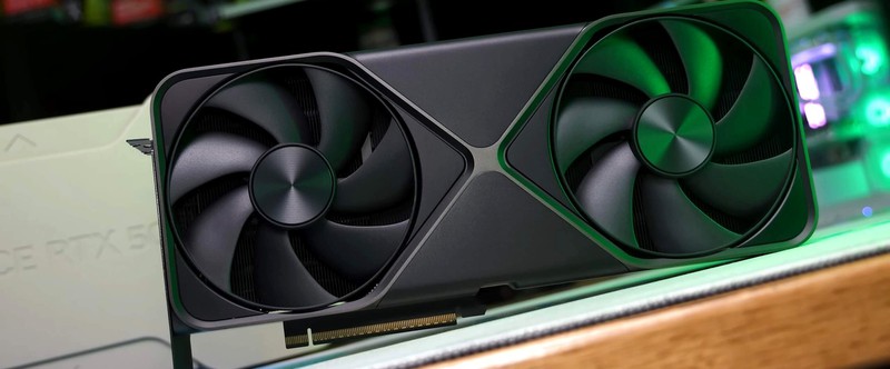 СМИ: GeForce RTX 5090 подорожали до $5000 на черном рынке Китая