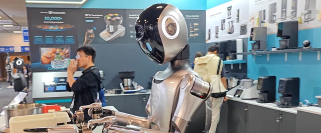Создатели Alipay показали робота-повара