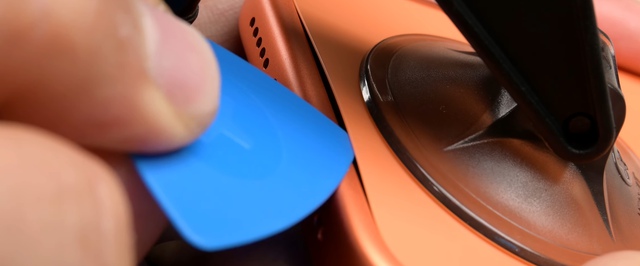 Что внутри у iPhone 17 Pro: смартфон похвалили за охлаждение и поругали за покрытие