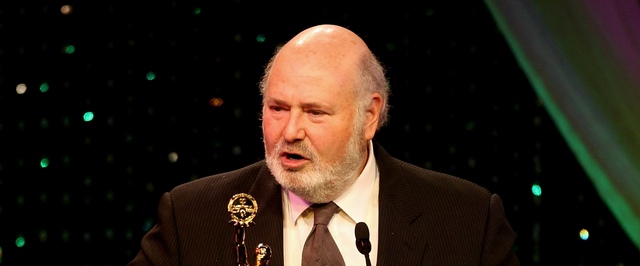 Сына режиссера Роба Райнера арестовали по обвинению в причастности к его убийству