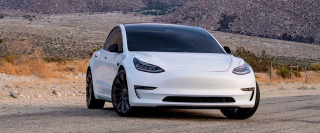 Автопилот Tesla будет доступен только по подписке