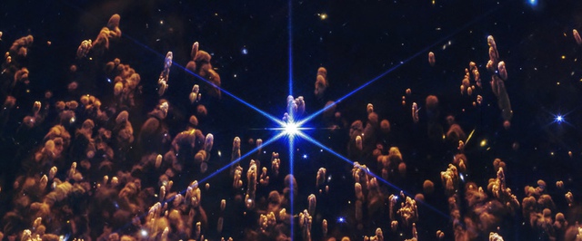 Туманность Улитка показали в ультравысоком разрешении