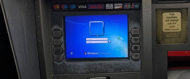 Windows 7 все еще встречается в банкоматах — один такой заглючил в Манчестере