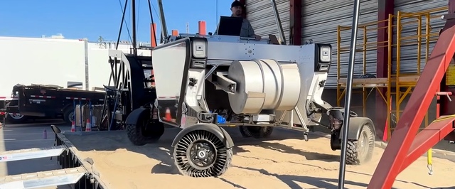 Экскаваторы для Луны испытали в «песочнице»