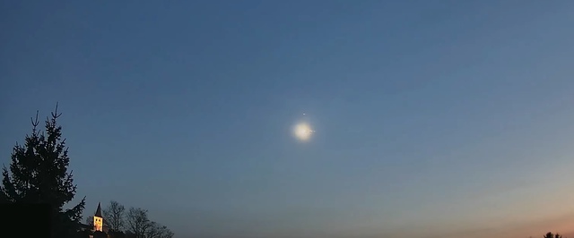 Европейское космическое агентство изучит болид, фрагмент которого врезался в дом