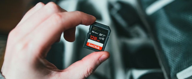 Sony приостановила продажи карт памяти из-за дефицита чипов