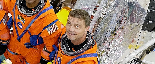 10 лет назад астронавту приснилось, что он на орбите Луны — теперь он и правда подлетает к Луне