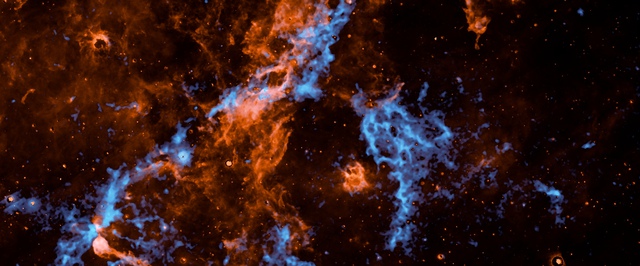 Фото: «космическая карта» водяного льда в созвездии Лебедя